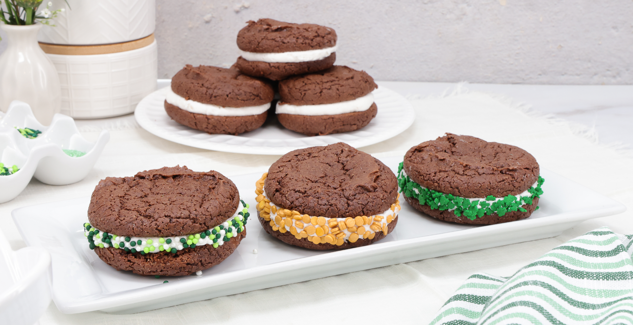 “JIFFY” Chocolate Sandwich Pies Recipe | "JIFFY" Mix